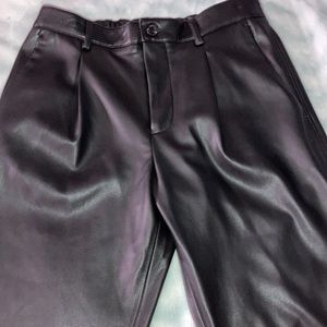Black leather pants 🖤❤️‍🔥